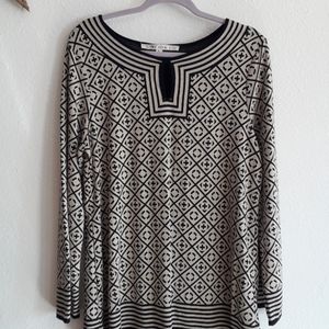 Max Studio Ethnic Tribal Geometric  Print Cut Out Top